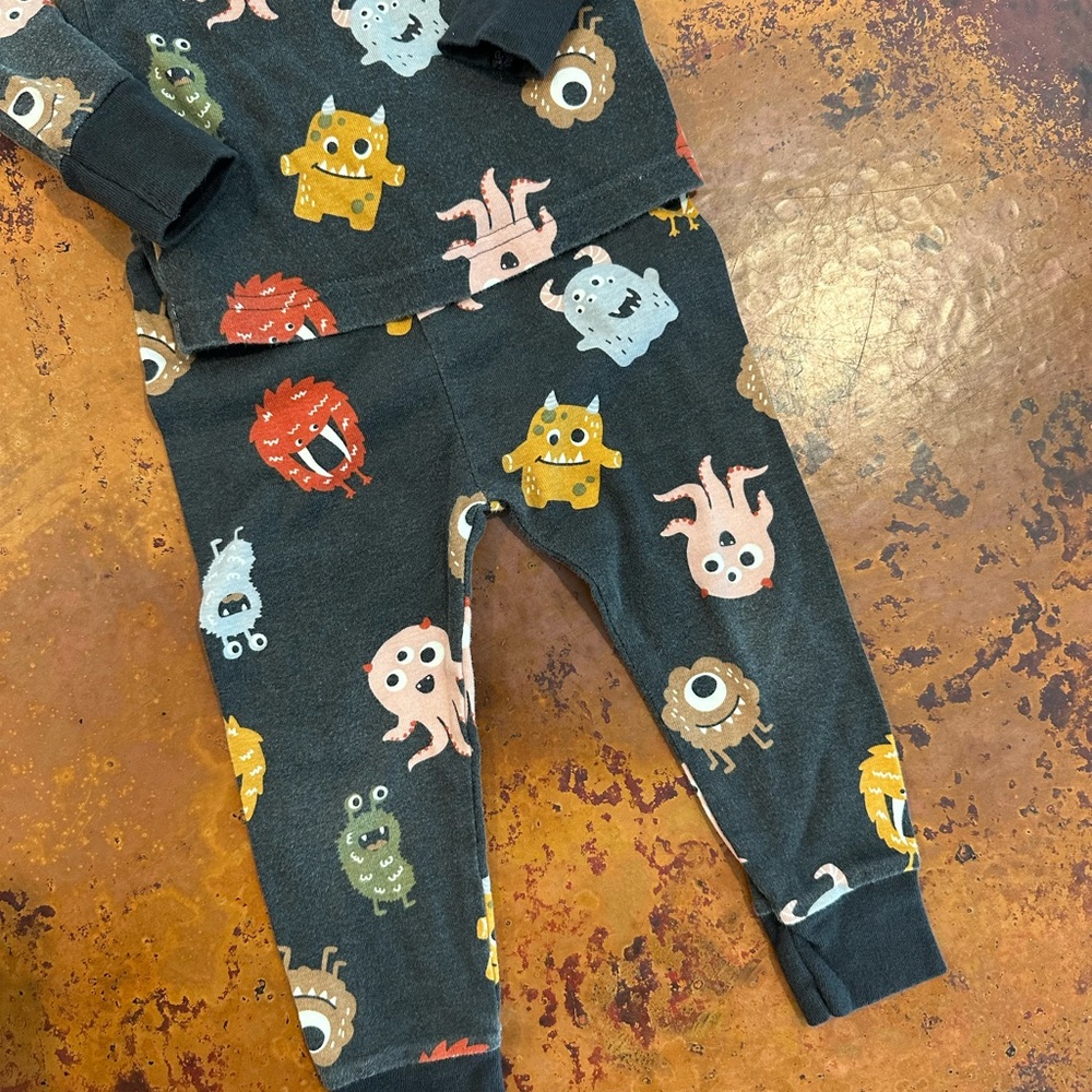 Monster Pajama Set - Picture 3 of 5